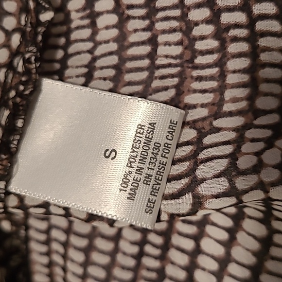 Women's Small Brown White Ruffle Trim Sleeveless Top Beaded Straps Flowy Casual - Picture 8 of 12